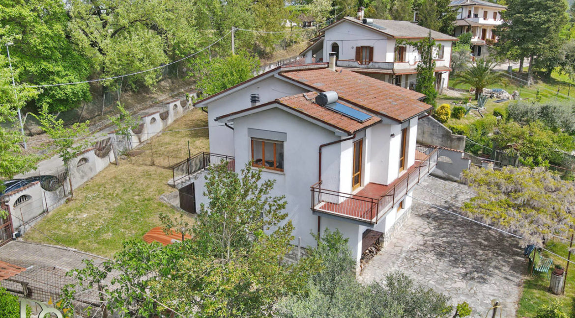 Casa-sulla-Valle-Santa_05